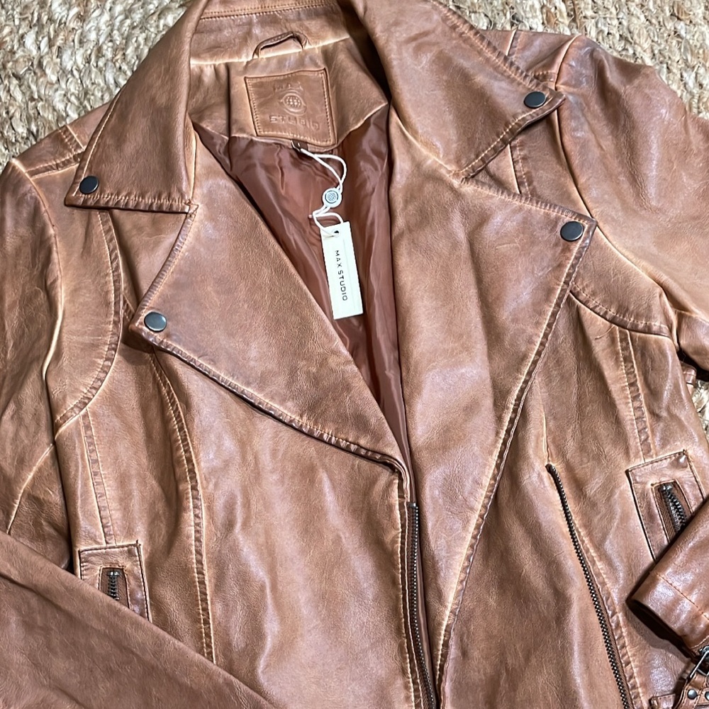 Max studio jacket